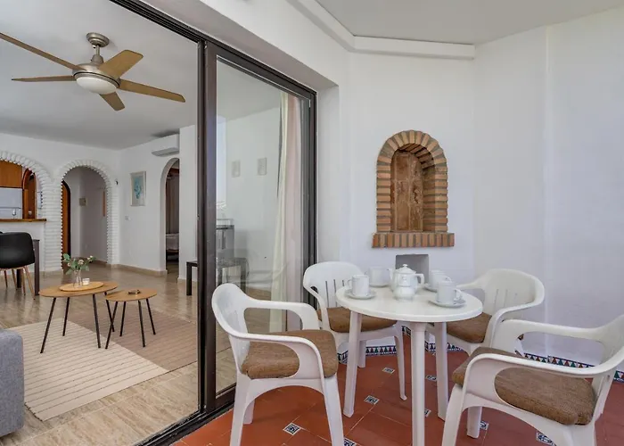 Seaview Apartment In Riviera Del Sol By Costarentals - Ref 31